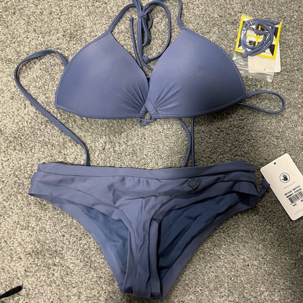 Body glove bikini